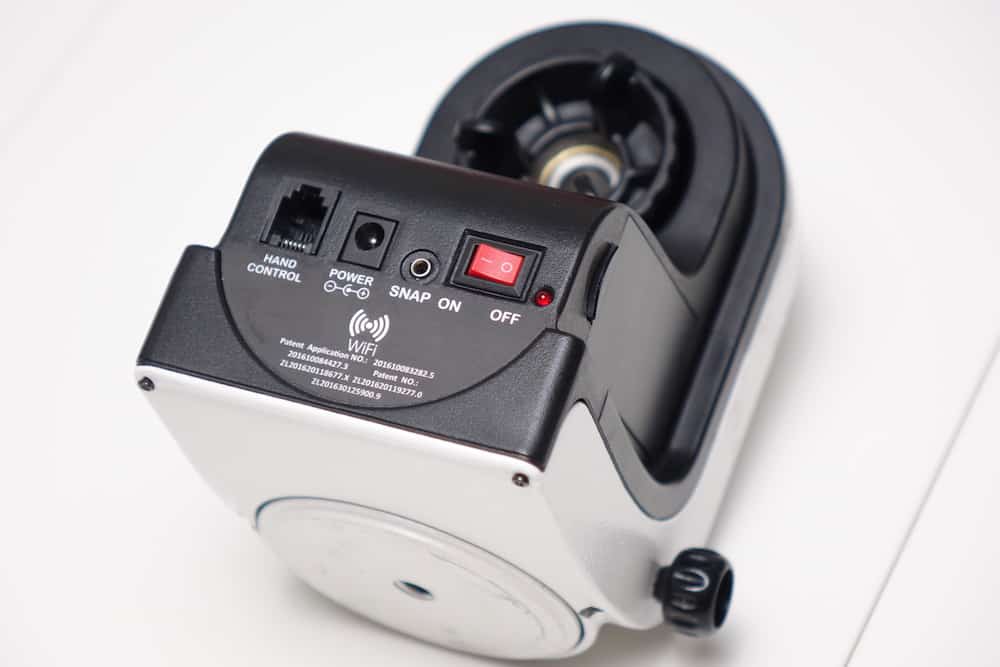 The controls are integrated into the back of the Az-GTI.